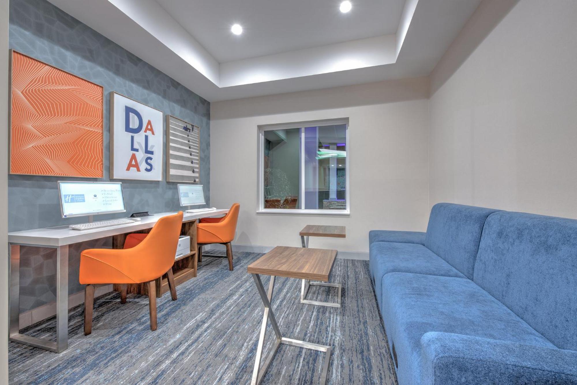 Holiday Inn Express Hotel & Suites Dallas West By Ihg Bagian luar foto
