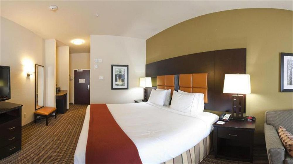 Holiday Inn Express Hotel & Suites Dallas West By Ihg Bagian luar foto